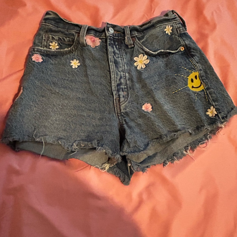 Old Navy Jean Shorts With Flower and Sun Stitching